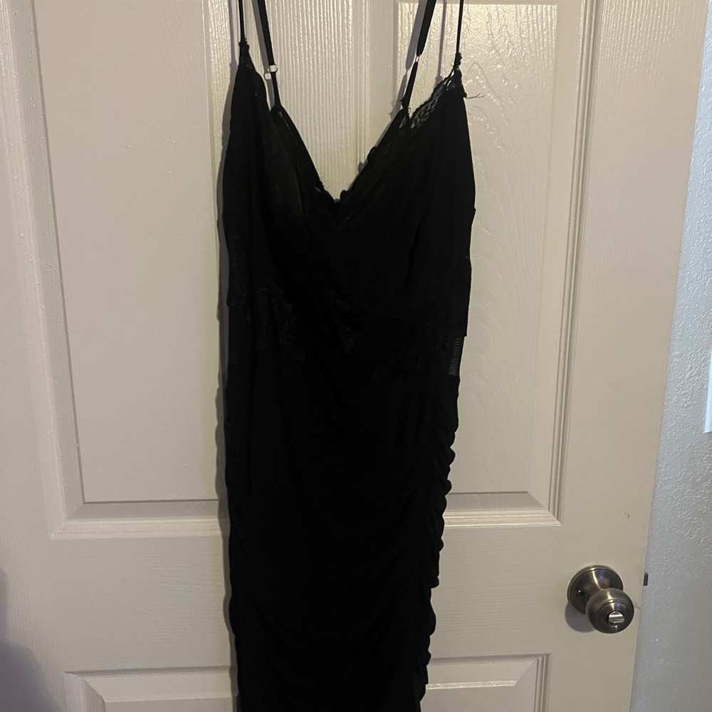 Elegant Black Lace Dress